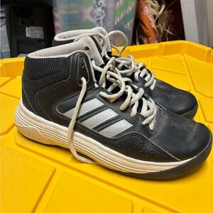 Girls 3y basketball shoes